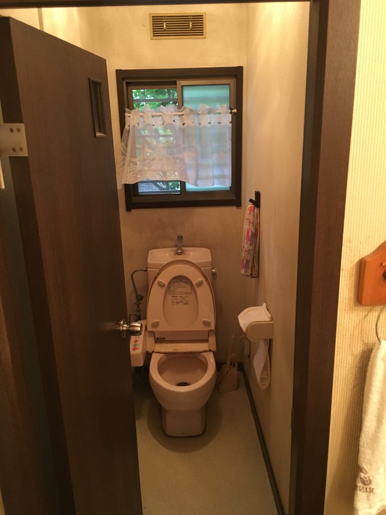 悪臭！汚い！おさらばトイレリフォーム