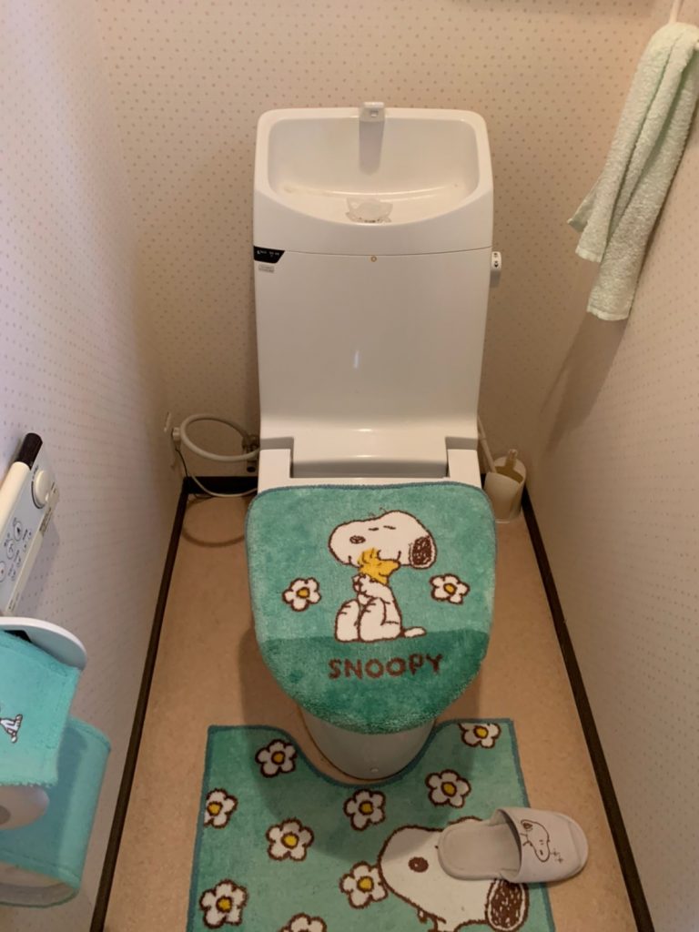 「まいりほ」1番人気のトイレ キャビネット付LIXILリフォレ