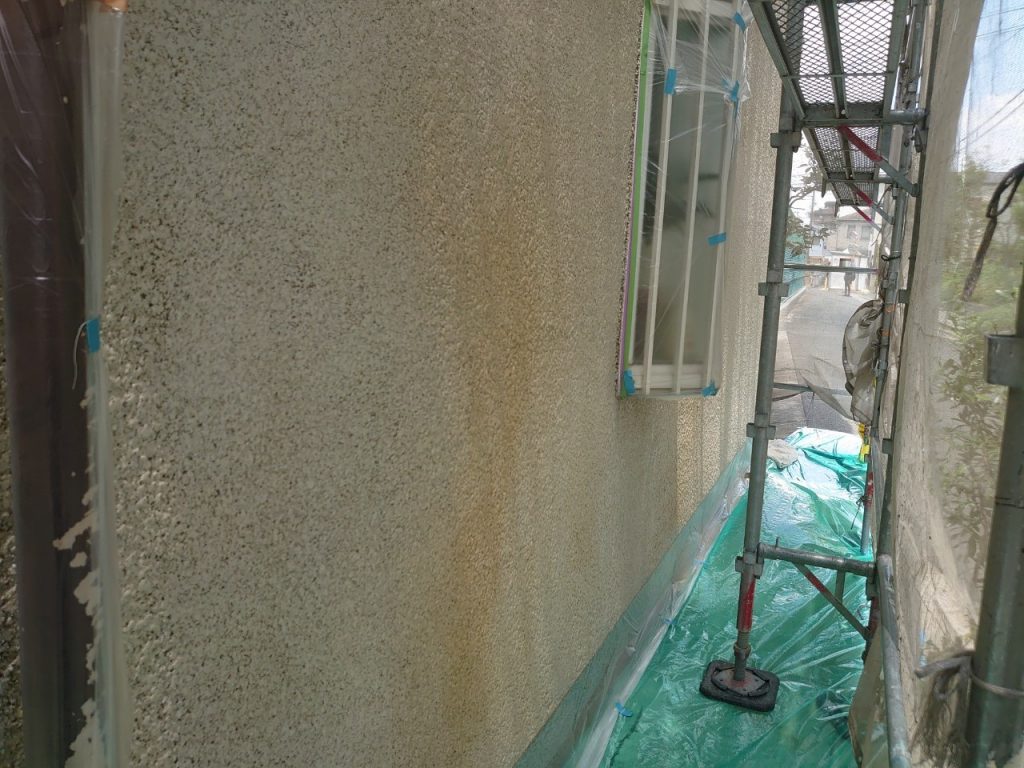 明るくオシャレな山吹色に 屋根外壁塗装 大阪市城東区