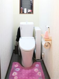 フチレス形状で掃除がラクに トイレ交換工事 大阪市生野区[R]