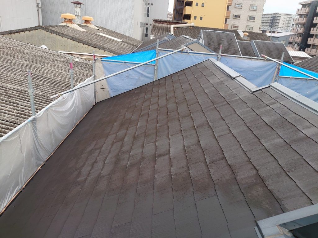 低コストな塗装でおしゃれにダブルトーン　屋根外壁塗装工事　大阪市東成区