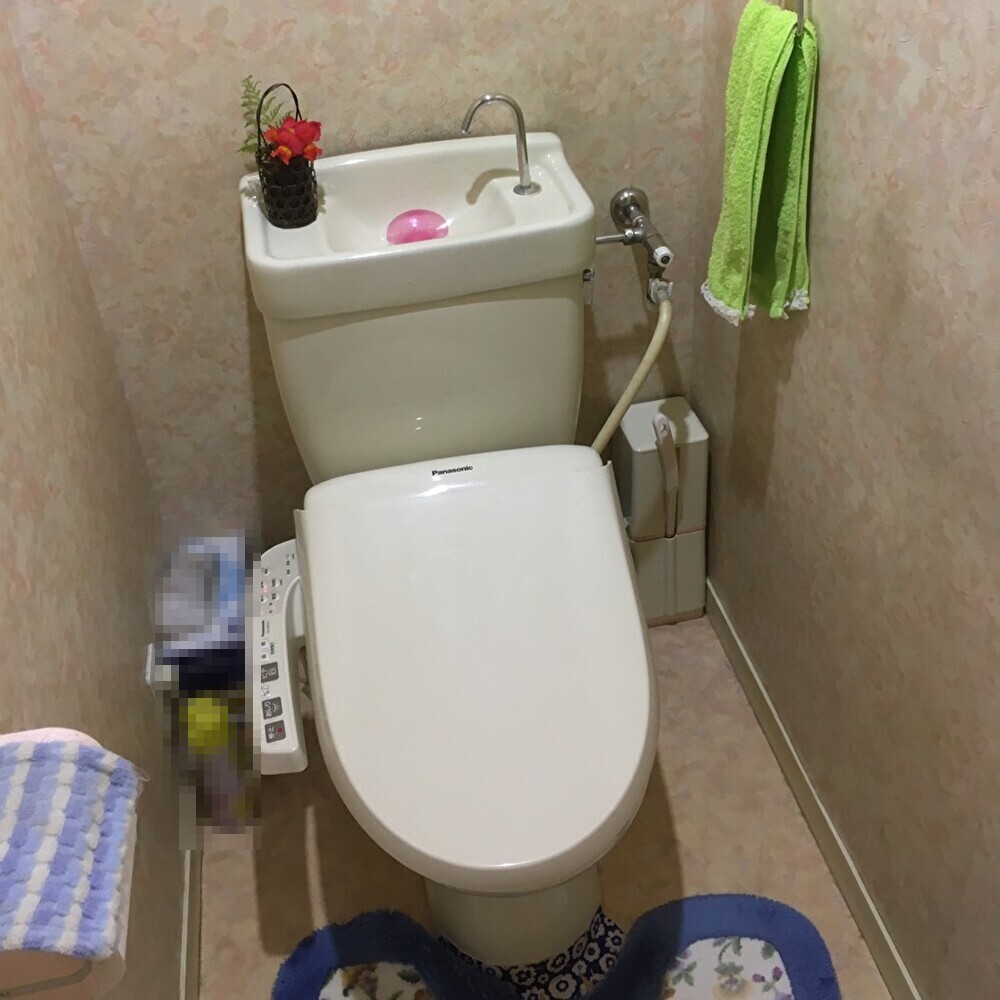 手摺設置で負担軽減 トイレ交換工事