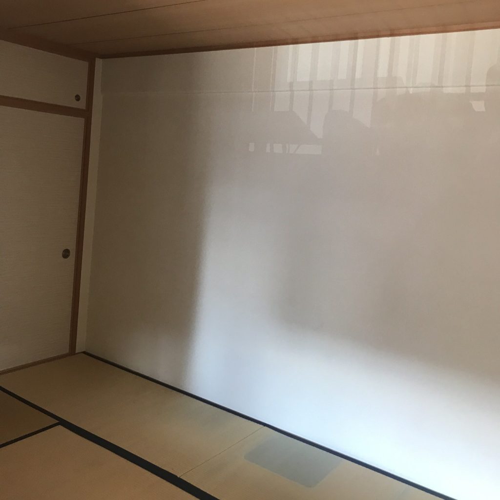 和室→洋室改装工事 海外特注アクセントクロス